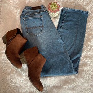 💕 Lucky Brand Straight Jeans
